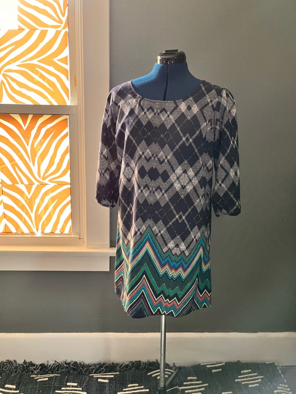 Women’s BeBop SizeLarge Geometric Print Tunic Mini Dress W/ 3/4 length Sleeves